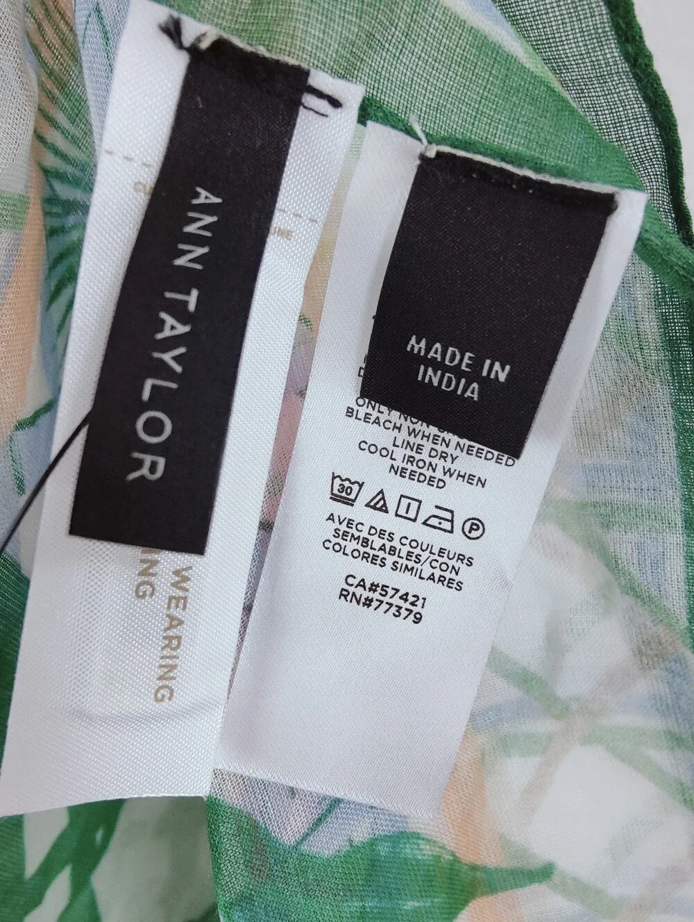 NWT Ann Taylor Trellis Rattan Butterfly Floral Print Oversized Wrap Scarf, OS